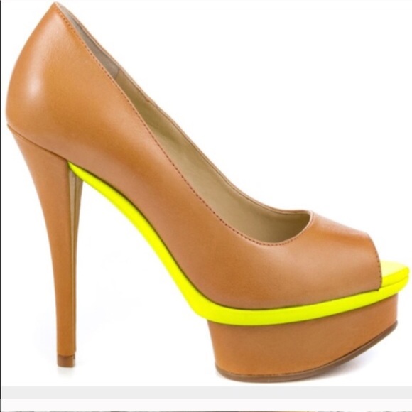 Boutique 9 Colorblock Heel - Picture 1 of 4